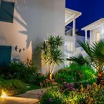 Hotel Via Farilya Yalikavak