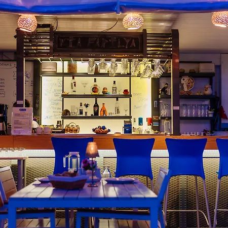 Via Farilya Ξενοδοχείο 2*