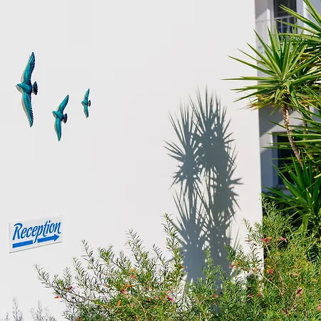 Via Farilya Ξενοδοχείο 2*