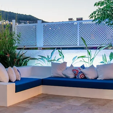 Ξενοδοχείο Via Farilya