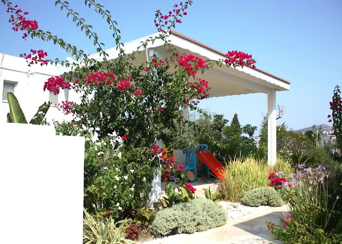 Via Farilya Hotell 2*