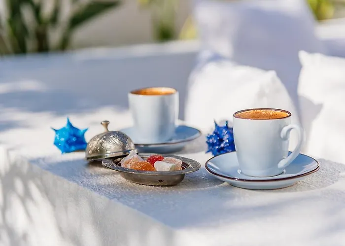 Hotell Via Farilya 2*